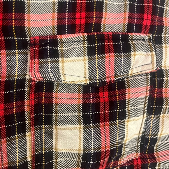 Zara Oversized Red and Black Plaid Shirt - Picture 3 of 7